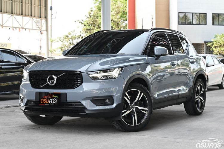 รถ Volvo XC40 2.0 T5 R-Design 4WD สี เทา