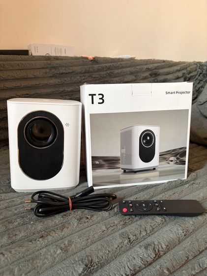   Projector 4k ภาพชัดมือ2 เครื่องใช้เอง