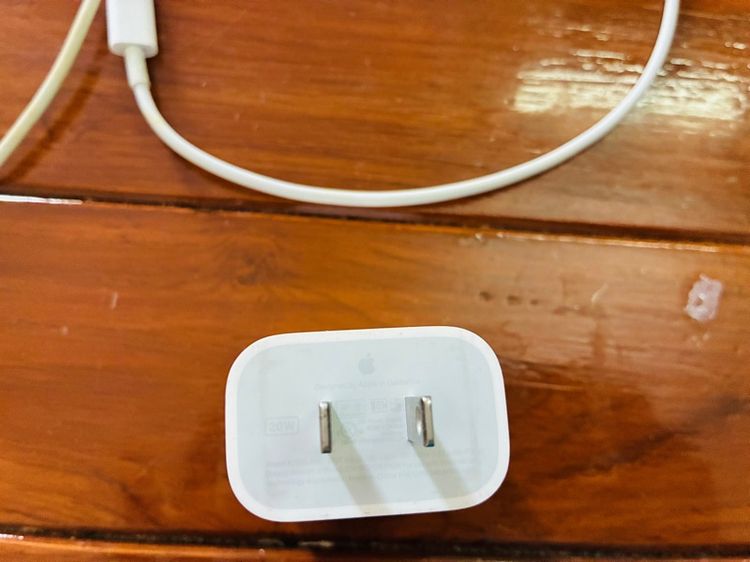 สายชาร์จ ไอโฟนแท้ Superfast charge มือ2 สภาพดี รูปที่ 3