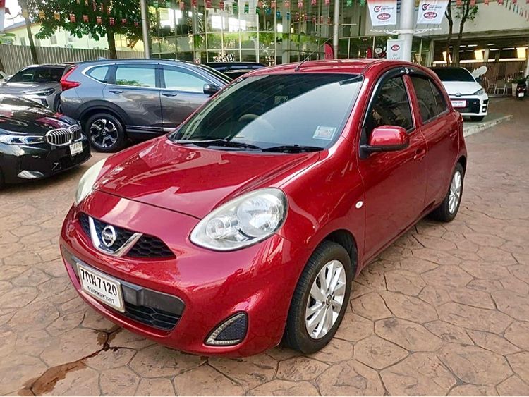 Nissan March 2017 1.2 E Sedan เบนซิน ไม่ติดแก๊ส เกียร์อัตโนมัติ แดง รูปที่ 2