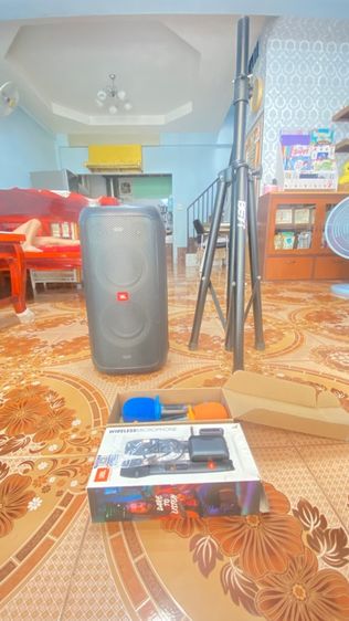 ลำโพง JBL Partybox 100