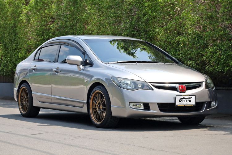 Honda Civic 2007 1.8 S i-VTEC Sedan เบนซิน ไม่ติดแก๊ส เกียร์อัตโนมัติ เทา รูปที่ 4