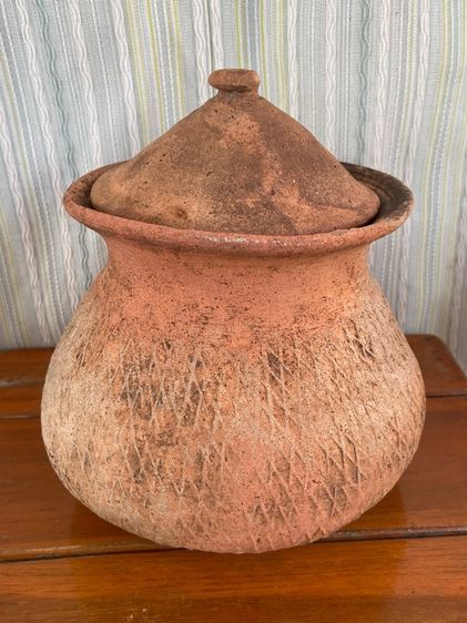 หม้อดินเผา ยุคเก่า