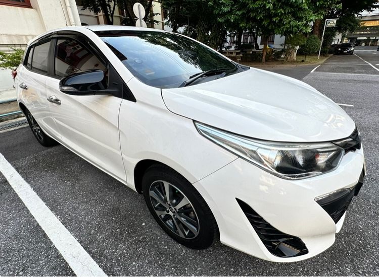 Toyota Yaris 2019 1.2 G Plus เบนซิน ไม่ติดแก๊ส เกียร์อัตโนมัติ ขาว รูปที่ 2