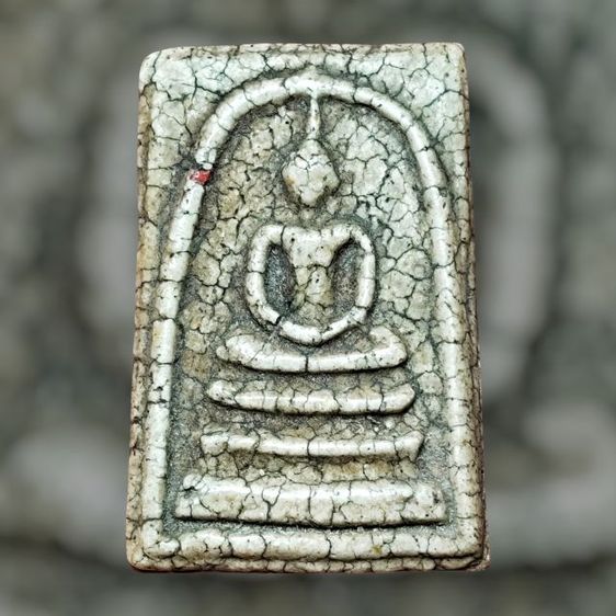 พระสมเด็จแตกลายงา