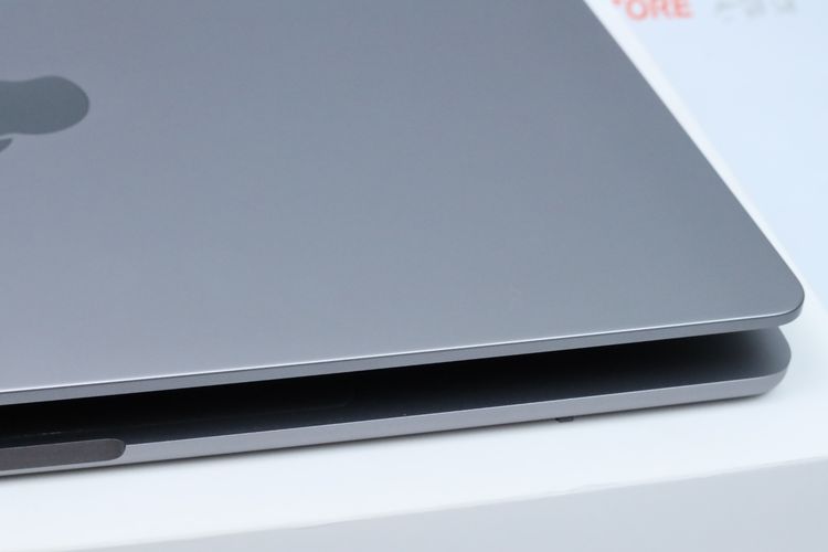 MacBook Air M3 15" 8-1TB รูปที่ 6
