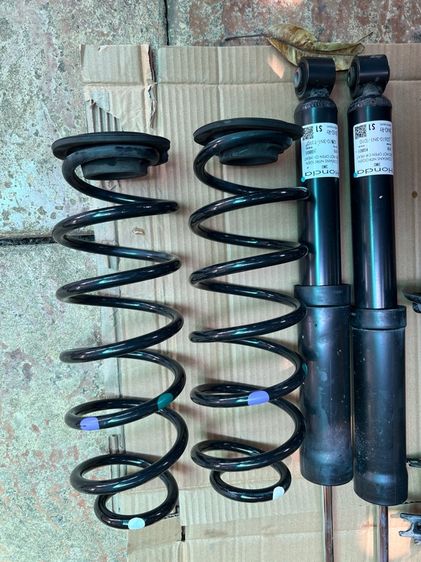 โชคอัฟพร้อมสปริง รถ handa HRV 2022 รูปที่ 2