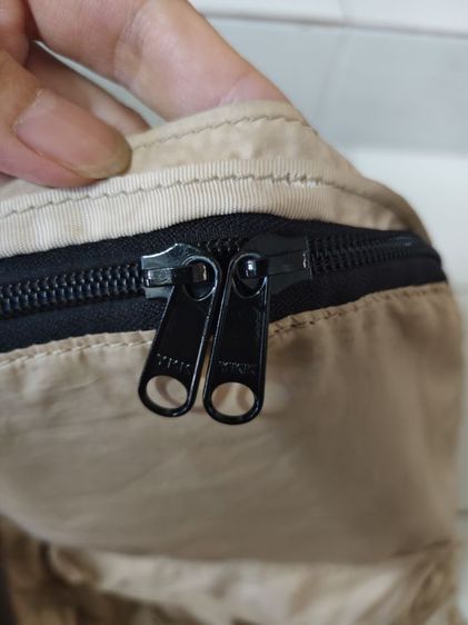 กระเป๋าเป้ backpack outdoor แท้ ผ้าร่ม สภาพดีมาก รูปที่ 4