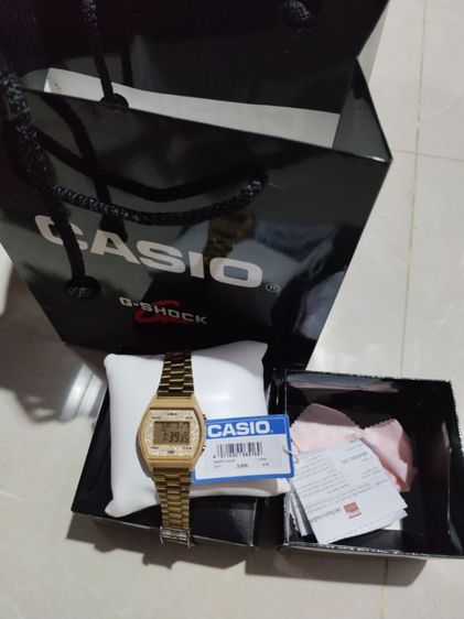 นาฬิกา  ใช้งานปกติ  