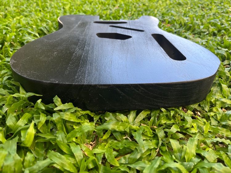 บอดี้กีต้าร์ไฟฟ้า Telecaster TL-T02 ยังทำสีไม่เสร็จ รูปที่ 5