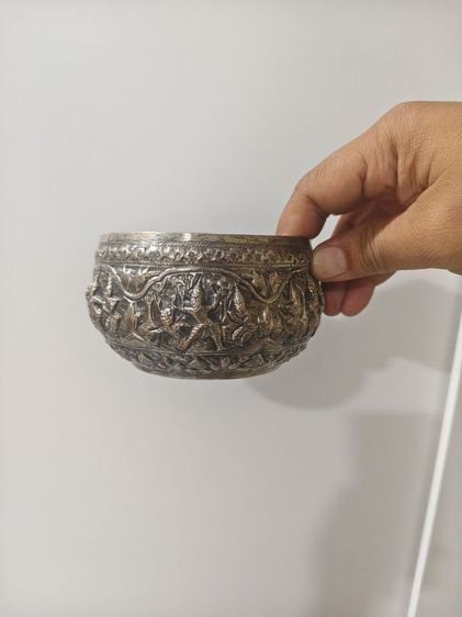 ขันเงินเก่าโบราณ 4 ใบ  รูปที่ 2