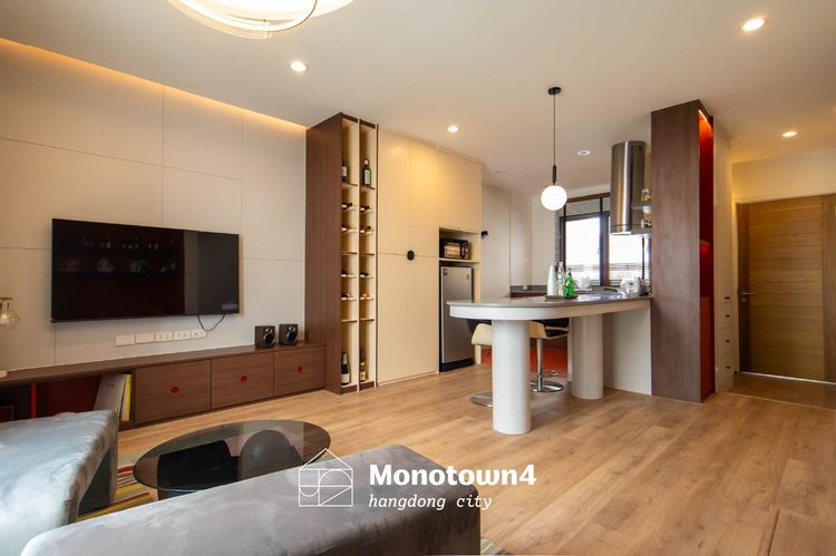 อื่นๆ ไม่มี 2025 ทาวน์โฮม 3 ชั้น ใกล้เมือง รูปที่ 2