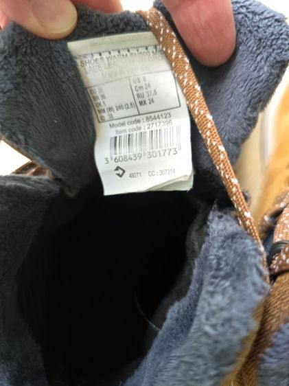 รองเท้าหนังแบบผูกเชือกมีคุณสมบัติกันหนาวและกันน้ำสำหรับเด็กใส่เดินป่า เดินในหิมะ SH500

 รูปที่ 2