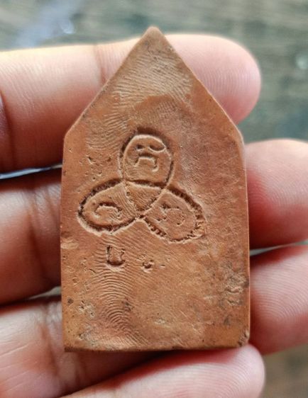  พระพิมพ์ขุนแผนมารวิชัย เนื้อดิน หลวงพ่อเฮง วัดบ้านขอม ปี 2505 พระสุดยอดพิธี ของดีมีประสบการณ์แรง ไม่ต้องบอกต่อ รูปที่ 3