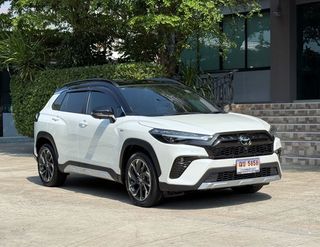 😍 2025 TOYOTA CROSS EHEV GR SPORT รุ่น TOP 😍รถมือเดียวออกป้ายแดง รถวิ่งน้อยเพียง 10,200 กม รถไม่เคยมีอุบัติเหตุครับ