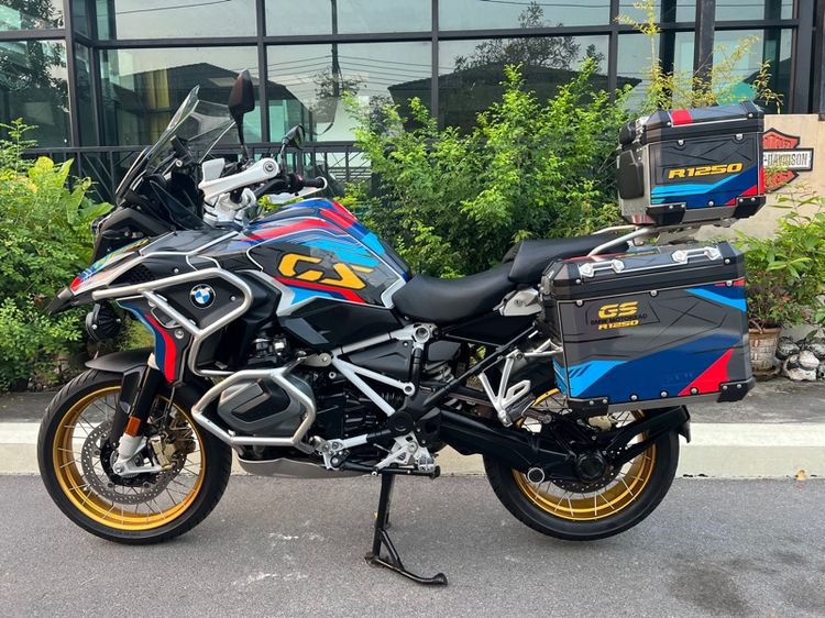BMW R 1250 GS HP Normal 2019 รถออกศูนย์บาเซ วิภาวดี แต่งเต็ม รูปที่ 3