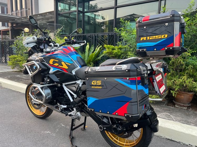 BMW R 1250 GS HP Normal 2019 รถออกศูนย์บาเซ วิภาวดี แต่งเต็ม รูปที่ 13