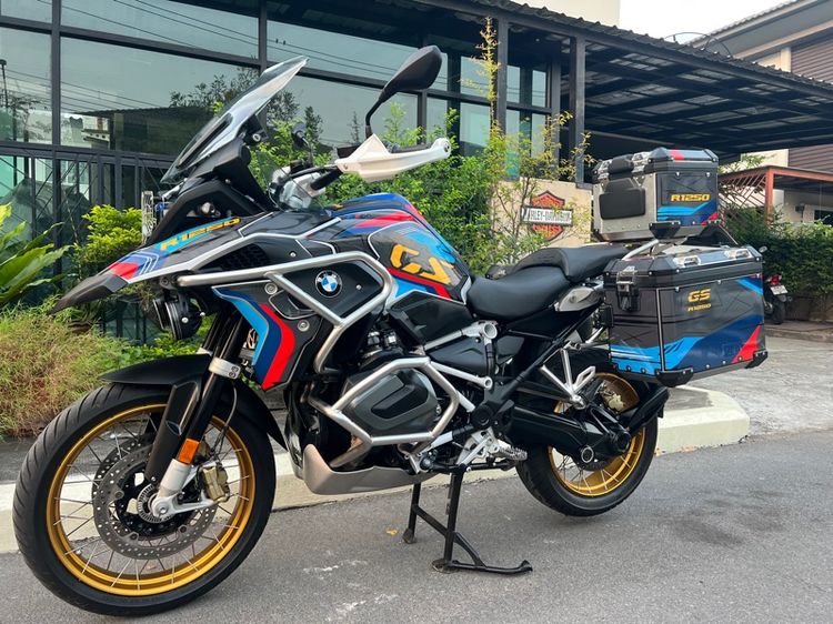 BMW R 1250 GS HP Normal 2019 รถออกศูนย์บาเซ วิภาวดี แต่งเต็ม รูปที่ 2