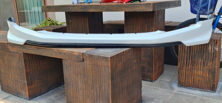 ลิ้นหน้า honda freed สีขาว รูปที่ 4