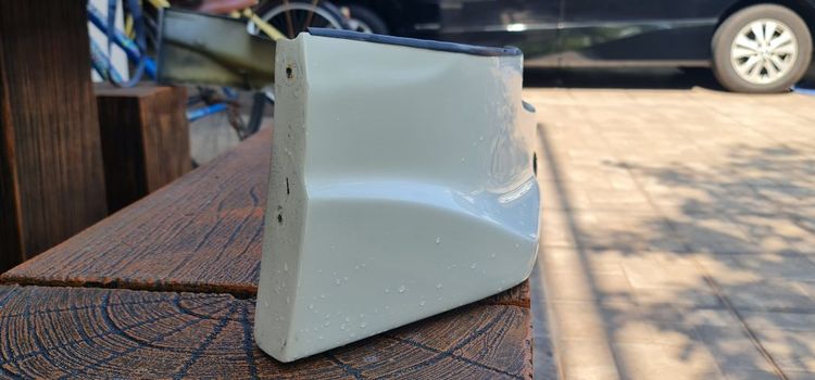 ลิ้นหน้า honda freed สีขาว