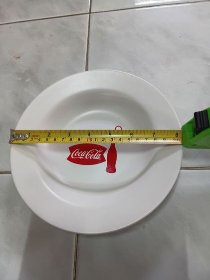 จานโค้ก ขนาด 8 นิ้ว