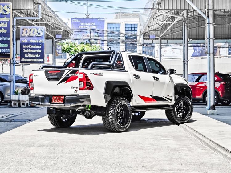 Toyota Hilux Revo 2017 2.4 E Prerunner Pickup ดีเซล เกียร์ธรรมดา ขาว รูปที่ 3