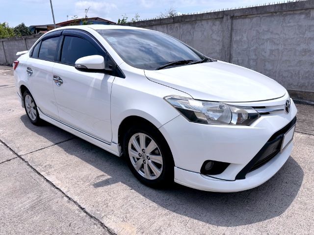 รถ Toyota Vios 1.5 E สี ขาว