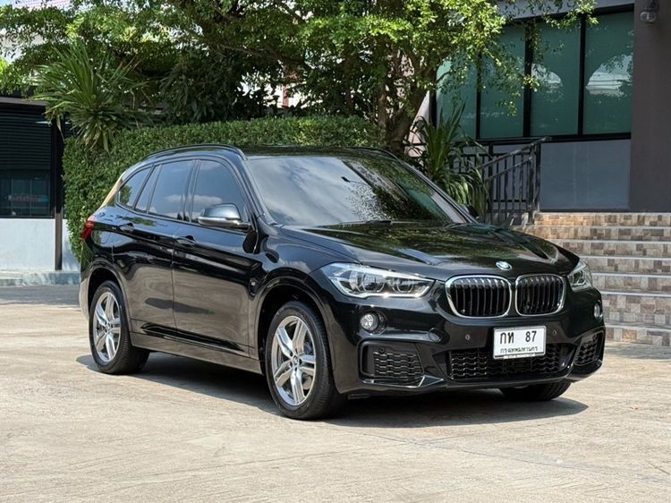 รถ BMW X1 2.0 sDrive20d M Sport สี ดำ