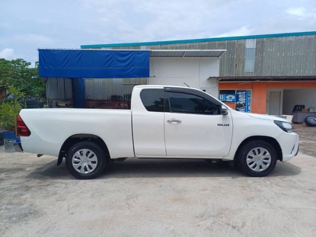Toyota Hilux Revo 2018 2.4 J Plus Pickup ดีเซล ไม่ติดแก๊ส เกียร์ธรรมดา ขาว รูปที่ 3