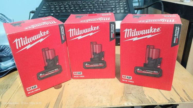 แบตเตอรี่ M 12 HB5 ยี่ห้อ millwaukee  เป็นของแท้ยังไม่ได้ใช้งาน  มีอยู่ 3 ก้อนขายก้อนละ 2,000 บาทถ้วน รวมส่ง สนใจติดต่อได้นะครับ รูปที่ 5