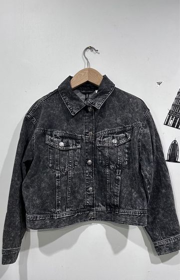 ดำ เสื้อยีนต์