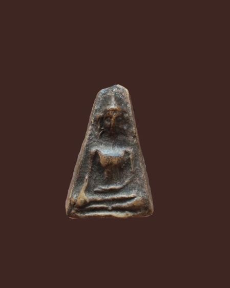 พระผงสุพรรณ พิมพ์หน้าแก่ (เนื้อดิน)