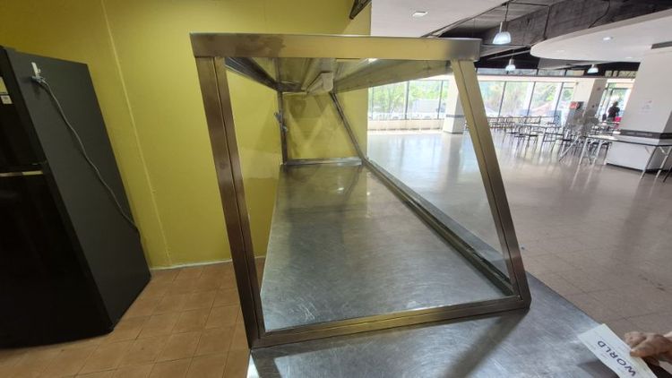 ตู้กระจกครอบข้าวแกง ขนาดความยาว1.80เมตร สูง0.60เมตร ลึก0.70เมตร รูปที่ 3