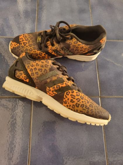 รองเท้าผ้าใบ Adidas ลายเสือ รูปที่ 3