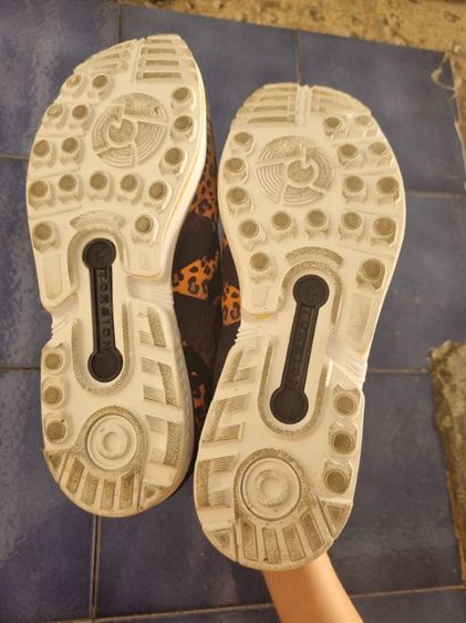 รองเท้าผ้าใบ Adidas ลายเสือ รูปที่ 2