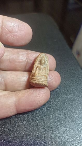 พระซุ้มกอพิมพ์พนมมือแถมพระรอด รูปที่ 13