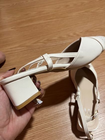 รองเท้าส้นสูง รูปที่ 2