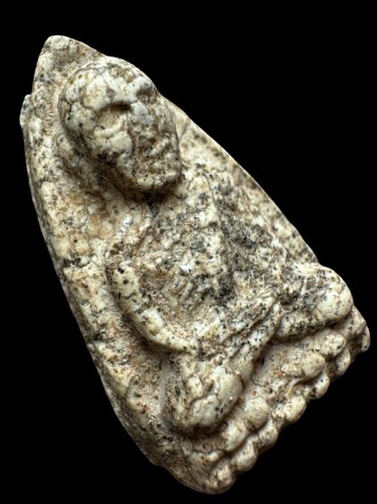 หลวงปู่ทวดเนื้อว่าน พิมพ์เอ หัวขีด ส่งตามรูป (4) รูปที่ 4