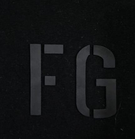 Fear of God ESSENTIALS Black Crewneck T-Shirt รูปที่ 3
