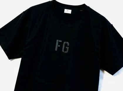 Fear of God ESSENTIALS Black Crewneck T-Shirt รูปที่ 5