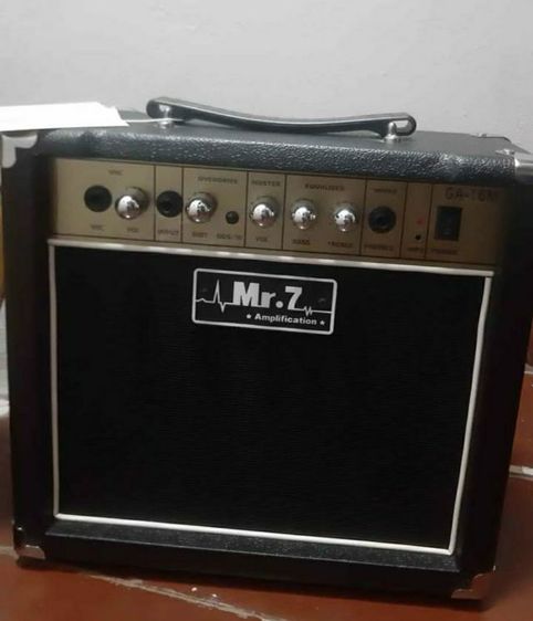 กีต้าร์โปร่งไฟฟ้าพร้อมตู้ลำโพง mr.7 40 วัตต์ครบชุด รูปที่ 5