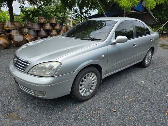 Nissan Sunny 2005 1.6 Super Neo เบนซิน ไม่ติดแก๊ส เกียร์อัตโนมัติ บรอนซ์เงิน รูปที่ 2