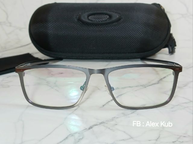 กรอบแว่นตา Oakley  รูปที่ 2