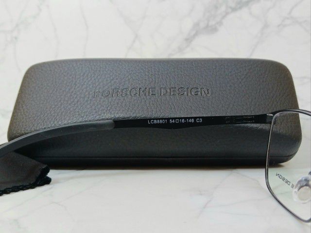 กรอบแว่นตา Porsche  รูปที่ 8