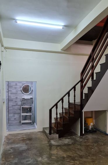 อาคารพาณิชย์ 3 ชั้น 10.5 ตร.ว. อาคารพาณิชย์ ซอยจันทน์ 21 ถนนจันทน์ กรุงเทพมหานคร รูปที่ 2