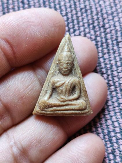 พระนางพญาหลวงพ่อกวยปี2521