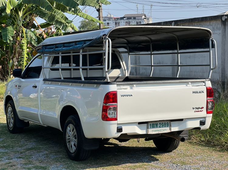 Toyota Hilux Vigo 2015 2.5 J STD Pickup ดีเซล ไม่ติดแก๊ส เกียร์ธรรมดา ขาว รูปที่ 4