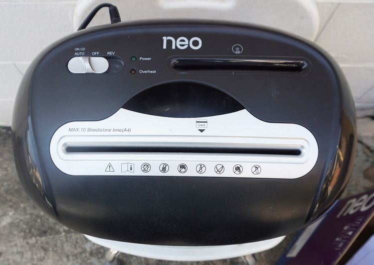 เครื่องทำลายเอกสาร neo ขนาดกลาง 20 ลิตร รูปที่ 4