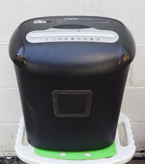 เครื่องทำลายเอกสาร neo ขนาดกลาง 20 ลิตร รูปที่ 3