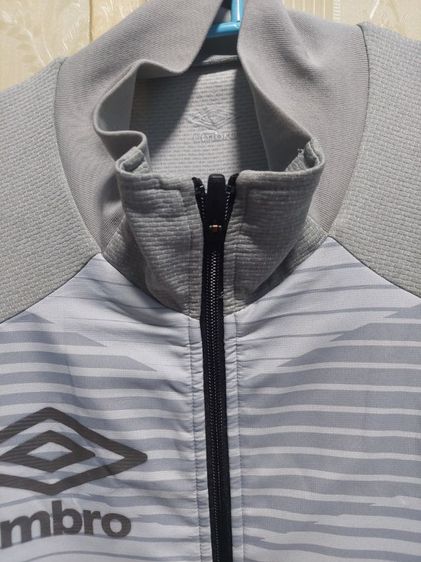 เสื้อวอร์ม Umbro รูปที่ 3